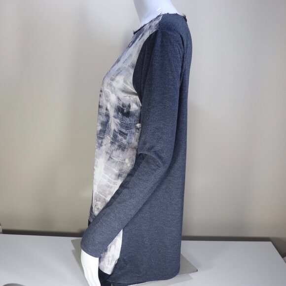 Simply Vera Vera Wang Blue Grey Asymmetrical Shirt, Size Medium - Picture 2 of 9